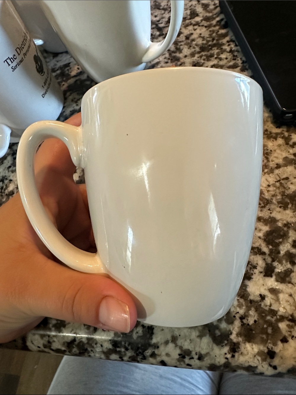 Corelle Glossy White Ceramic Coffee Mug with Comfortable Handle